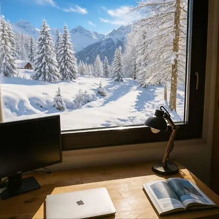 48m With Balcony And Mountain View! Appartamento