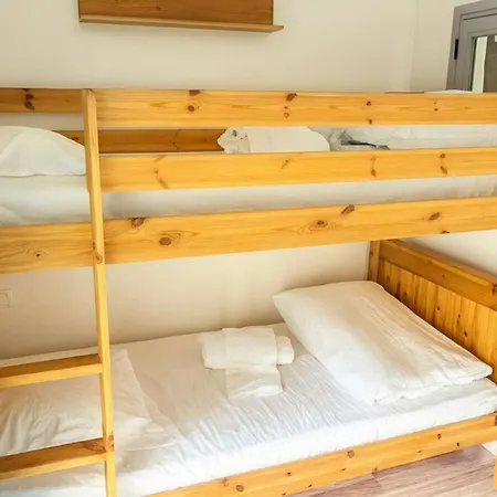 48m With Balcony And Mountain View! Appartamento *